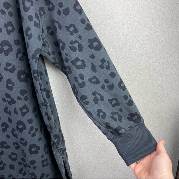 Old Navy Women's Large Oversized Vintage Leopard-Print Tunic Sweatshirt Black - Picture 14 of 16